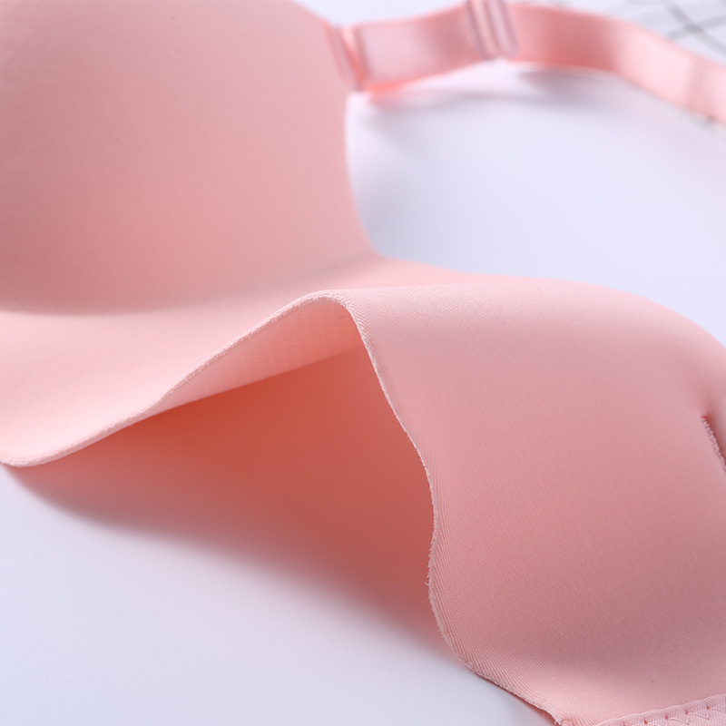 Ultradunne Macaron beha uit éé - Sleep Bra Bralette recensie en prijs
